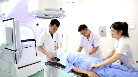 Staff of Green Clinic Ung Hoa